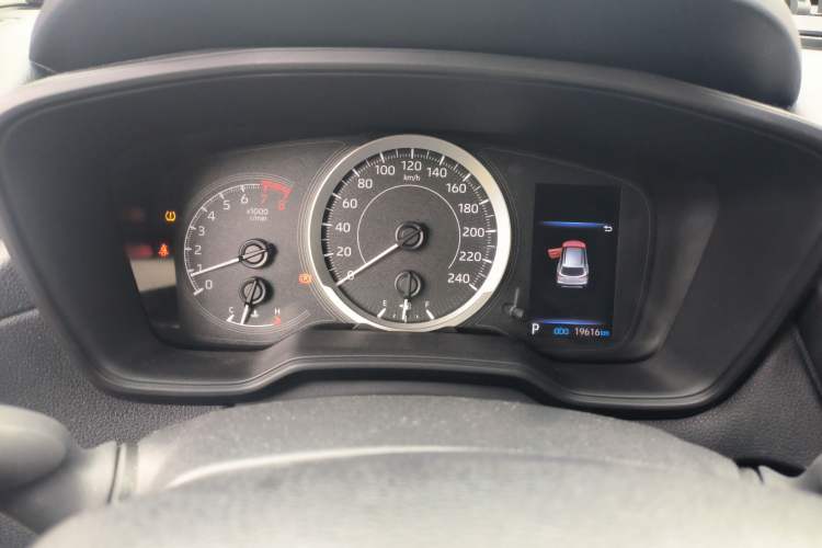 Used Toyota FRONTLANDER 2022 2.0L CVT Elite Edition Instrument Cluster
