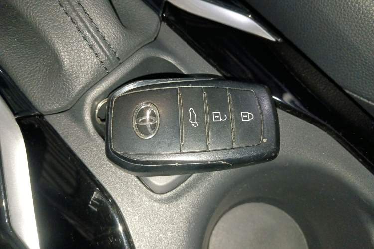 Used Toyota FRONTLANDER 2022 2.0L CVT Luxury PLUS Edition Interior 1