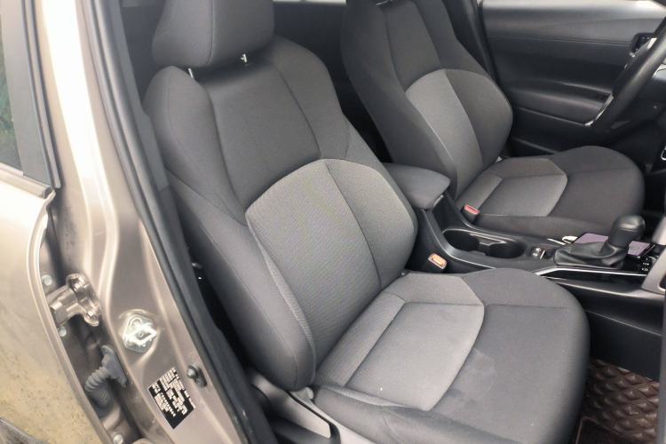 Used Toyota FRONTLANDER 2022 2.0L CVT Elite Edition Right Front Seat