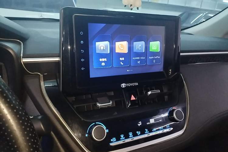Used Toyota FRONTLANDER 2022 2.0L CVT Elite Edition Audio And AC Panel