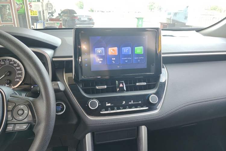 Used Toyota FRONTLANDER 2022 2.0L CVT Luxury Edition Audio And AC Panel
