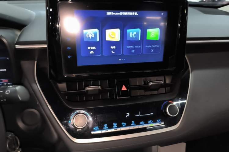Used Toyota FRONTLANDER 2022 2.0L CVT Elite Edition Audio And AC Panel