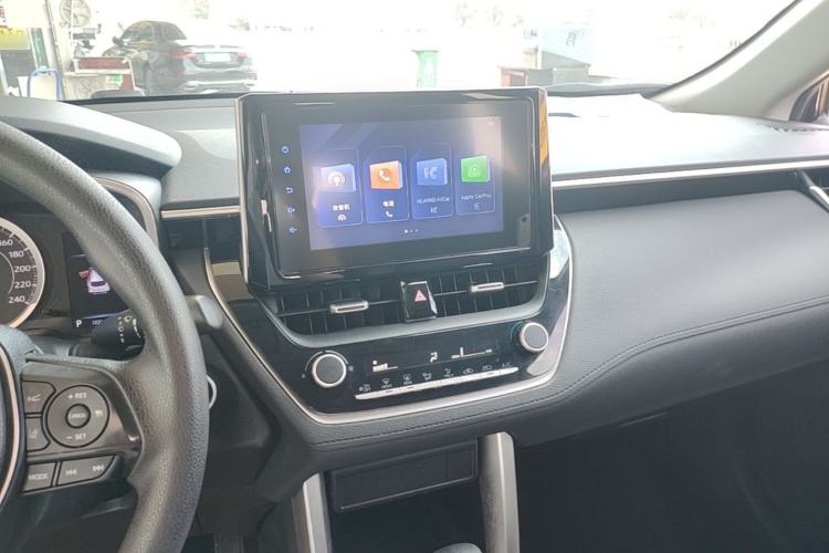 Used Toyota FRONTLANDER 2022 2.0L CVT Luxury Edition Center Console