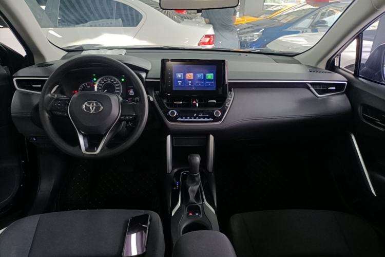 Used Toyota FRONTLANDER 2022 2.0L CVT Elite Edition Center Console