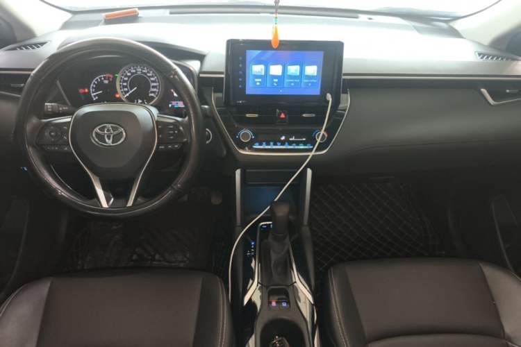 Used Toyota FRONTLANDER 2022 2.0L CVT Luxury Edition Center Console