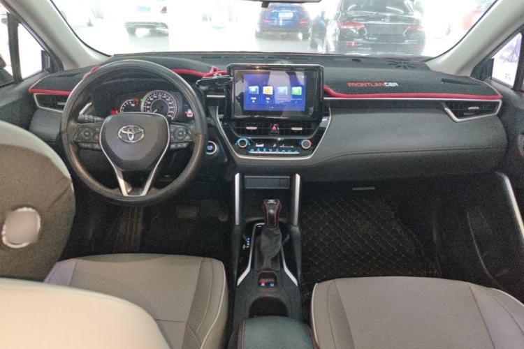Used Toyota FRONTLANDER 2022 2.0L CVT Leading Edition Center Console