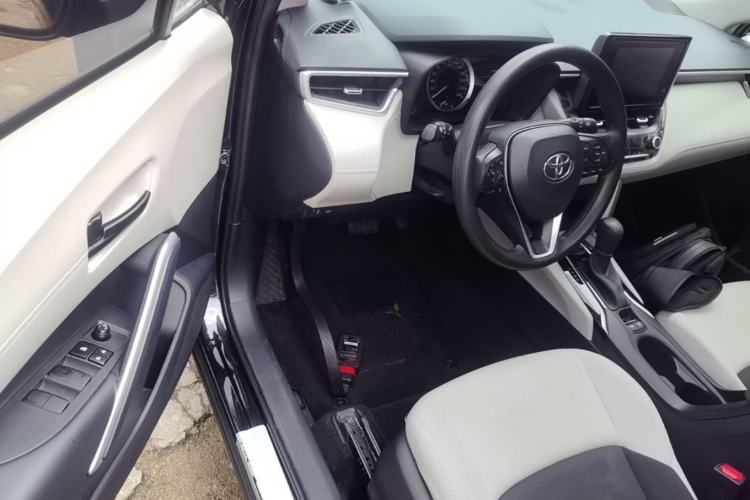 Used Toyota FRONTLANDER 2022 2.0L CVT Leading Edition Driver Seat