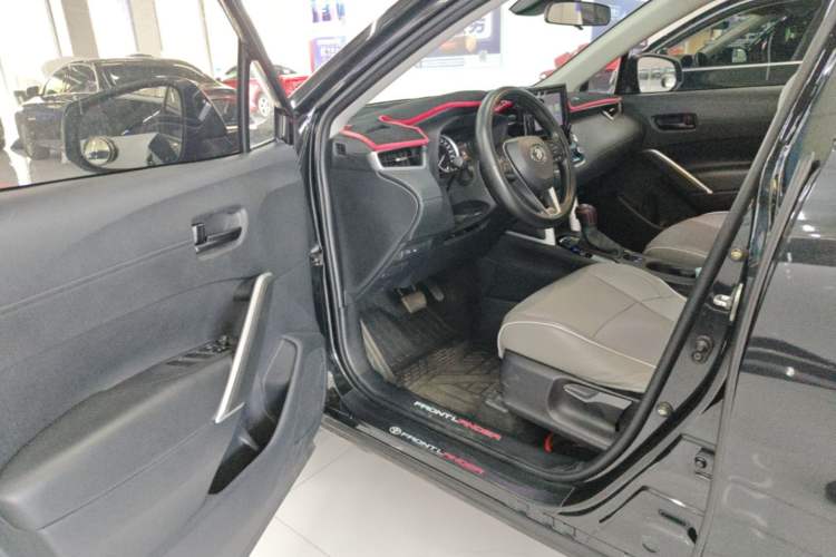 Used Toyota FRONTLANDER 2022 2.0L CVT Leading Edition Driver Seat