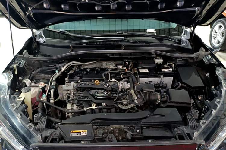 Used Toyota FRONTLANDER 2022 2.0L CVT Elite Edition Engine Bay