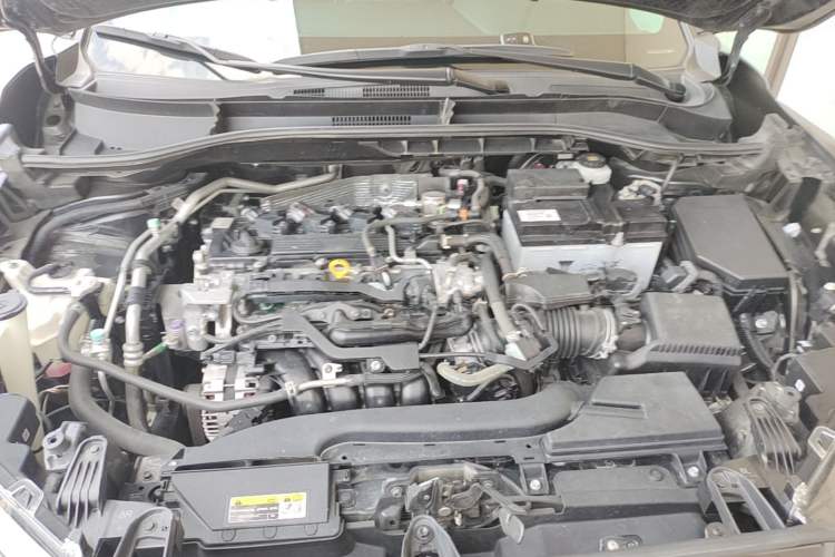 Used Toyota FRONTLANDER 2022 2.0L CVT Luxury Edition Engine Bay