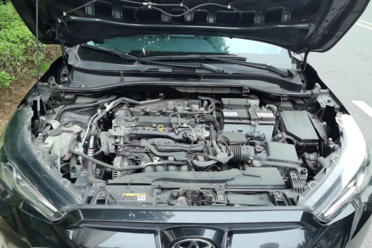 Used Toyota FRONTLANDER 2022 2.0L CVT Leading Edition Engine Bay