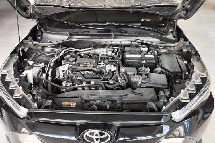 Used Toyota FRONTLANDER 2022 2.0L CVT Luxury Edition Engine Bay