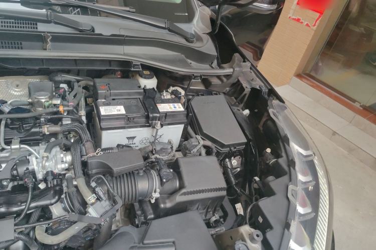Used Toyota FRONTLANDER 2022 2.0L CVT Luxury Edition Engine Bay Left