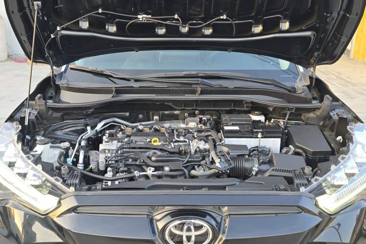 Used Toyota FRONTLANDER 2022 2.0L CVT Luxury Edition Engine Bay