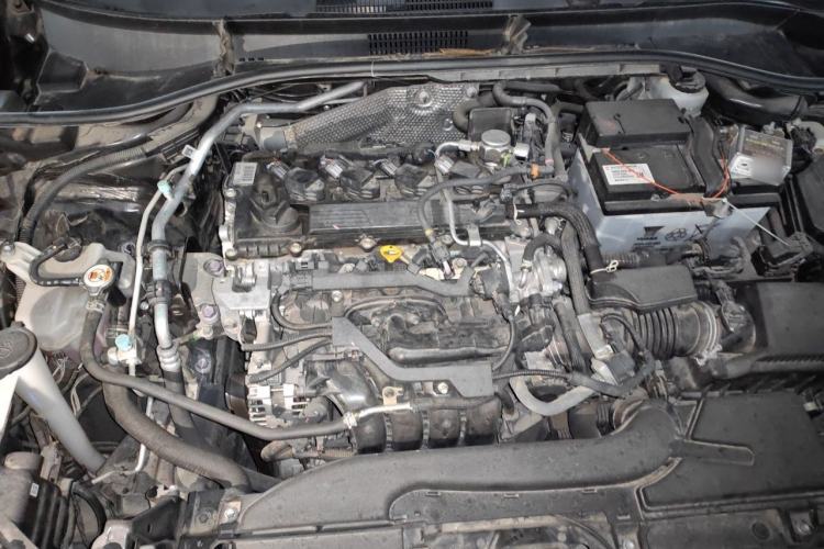Used Toyota FRONTLANDER 2022 2.0L CVT Elite Edition Engine Bay