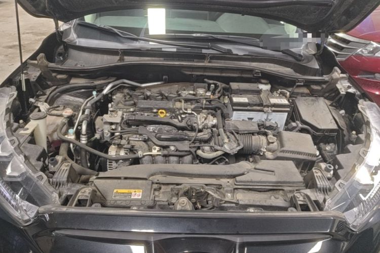 Used Toyota FRONTLANDER 2022 2.0L CVT Luxury Edition Engine Bay
