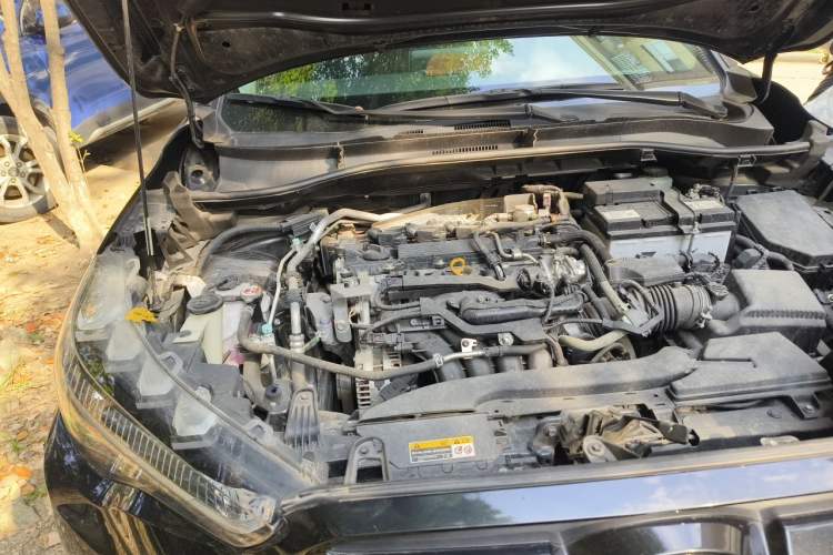 Used Toyota FRONTLANDER 2022 2.0L CVT Luxury PLUS Edition Engine Bay Right