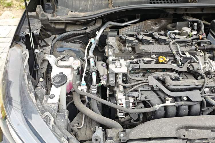 Used Toyota FRONTLANDER 2022 2.0L CVT Leading Edition Engine Bay Right