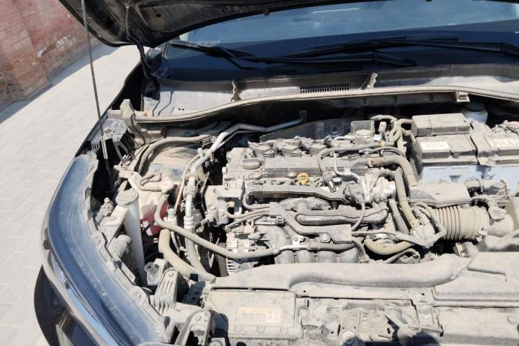 Used Toyota FRONTLANDER 2022 2.0L CVT Elite Edition Engine Bay Right