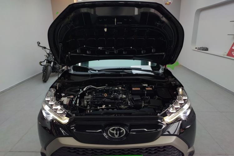 Used Toyota FRONTLANDER 2022 2.0L CVT Luxury Edition Engine Bay