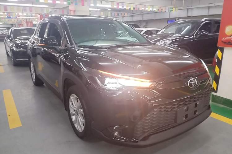 Used Toyota FRONTLANDER 2022 2.0L CVT Elite Edition Exterior 1
