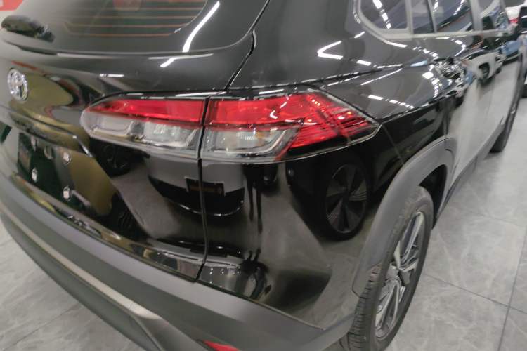 Used Toyota FRONTLANDER 2022 2.0L CVT Luxury PLUS Edition Exterior 3