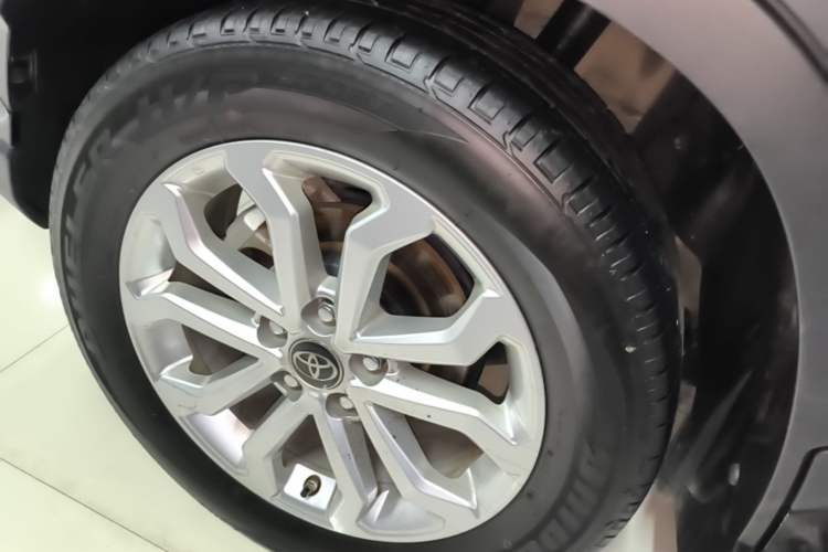 Used Toyota FRONTLANDER 2022 2.0L CVT Elite Edition Exterior 5