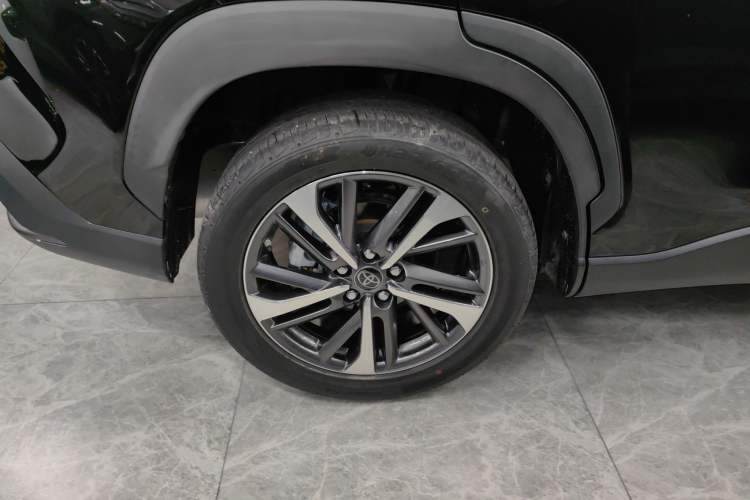 Used Toyota FRONTLANDER 2022 2.0L CVT Luxury PLUS Edition Exterior 5