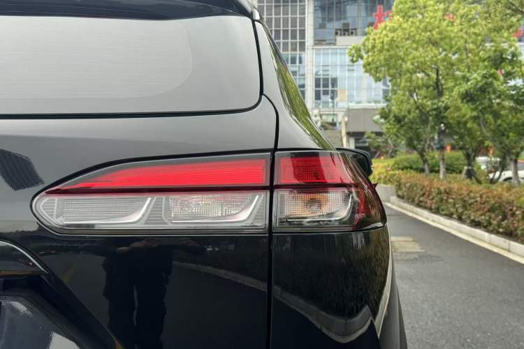 Used Toyota FRONTLANDER 2022 2.0L CVT Luxury Edition Exterior 7