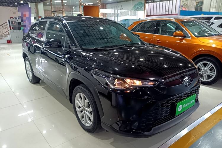 Used Toyota FRONTLANDER 2022 2.0L CVT Elite Edition Front Right 45 Deg