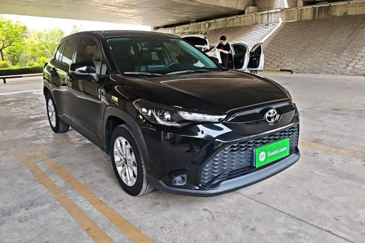 Used Toyota FRONTLANDER 2022 2.0L CVT Leading Edition Front Right 45 Deg