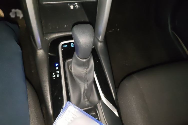 Used Toyota FRONTLANDER 2022 2.0L CVT Leading Edition Gear Lever