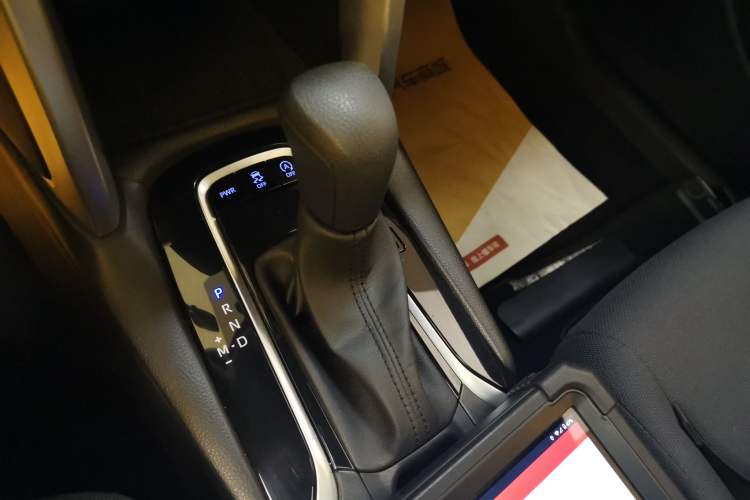 Used Toyota FRONTLANDER 2022 2.0L CVT Leading Edition Gear Lever