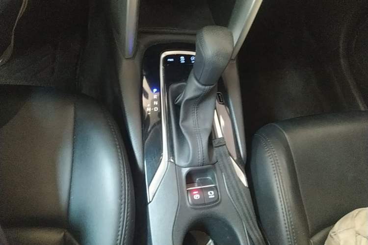 Used Toyota FRONTLANDER 2022 2.0L CVT Leading Edition Gear Lever