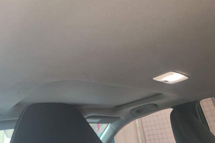 Used Toyota FRONTLANDER 2022 2.0L CVT Luxury Edition Headliner