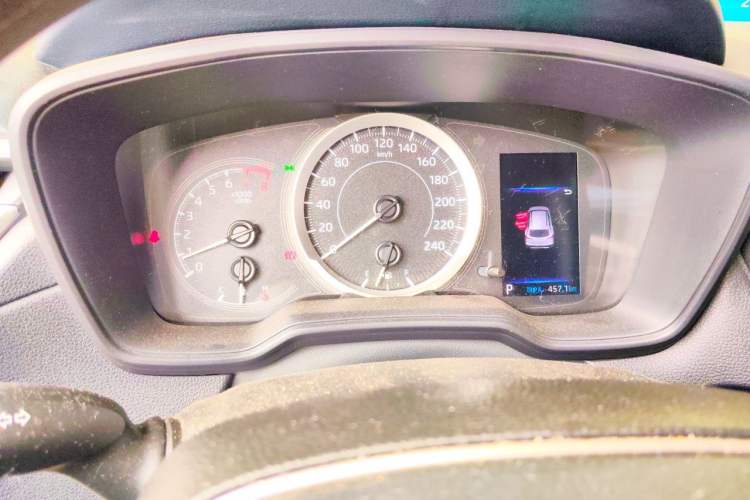 Used Toyota FRONTLANDER 2022 2.0L CVT Elite Edition Instrument Cluster