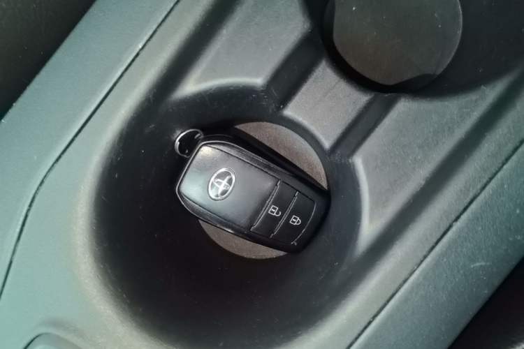 Used Toyota FRONTLANDER 2022 2.0L CVT Leading Edition Interior 1