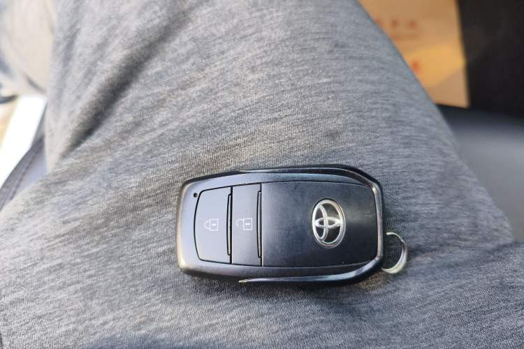 Used Toyota FRONTLANDER 2022 2.0L CVT Leading Edition Interior 1