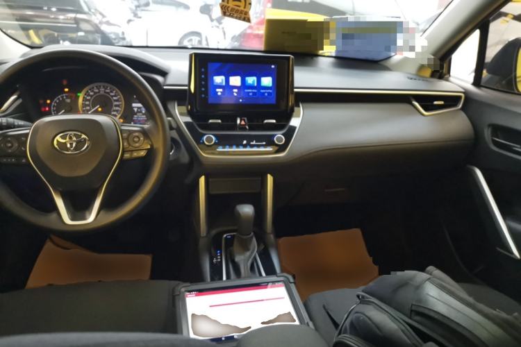 Used Toyota FRONTLANDER 2022 2.0L CVT Leading Edition Interior 2