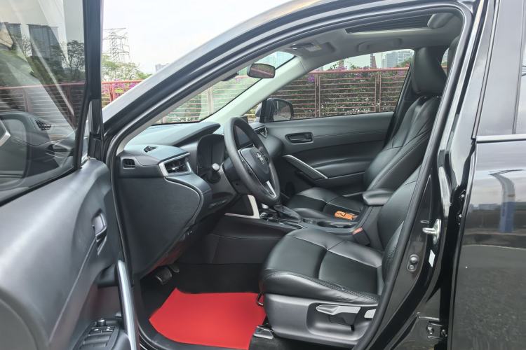 Used Toyota FRONTLANDER 2022 2.0L CVT Leading Edition Interior 2