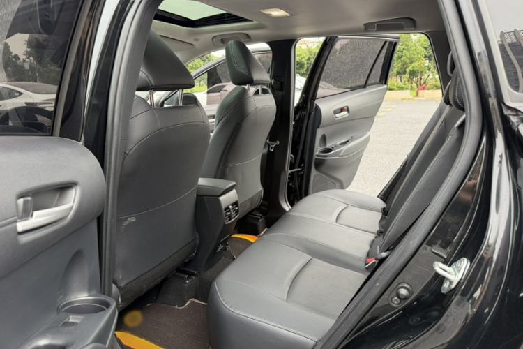 Used Toyota FRONTLANDER 2022 2.0L CVT Luxury PLUS Edition Interior 3