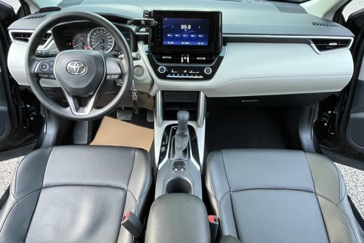 Used Toyota FRONTLANDER 2022 2.0L CVT Elite Edition Interior 4