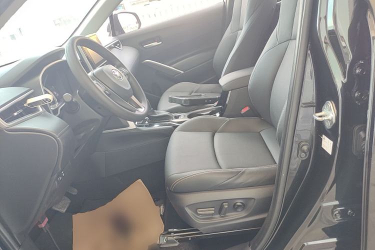 Used Toyota FRONTLANDER 2022 2.0L CVT Luxury Edition Left Front Seat