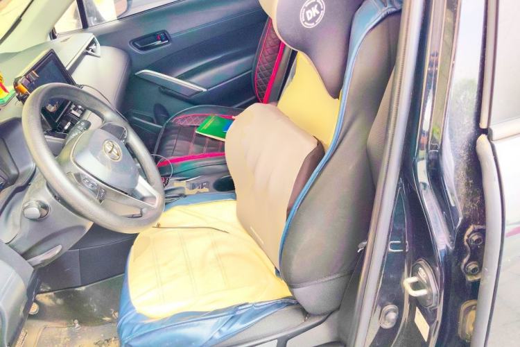 Used Toyota FRONTLANDER 2022 2.0L CVT Elite Edition Left Front Seat