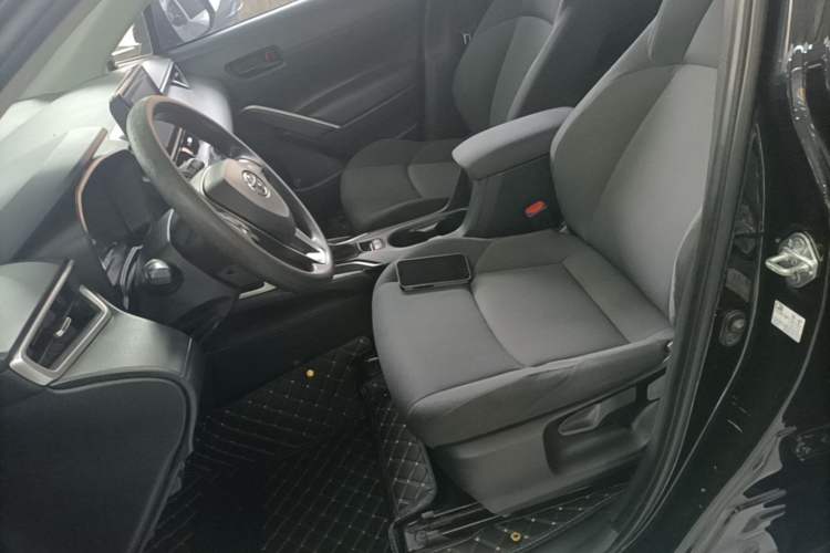 Used Toyota FRONTLANDER 2022 2.0L CVT Elite Edition Left Front Seat