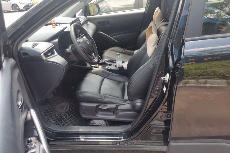 Used Toyota FRONTLANDER 2022 2.0L CVT Luxury Edition Left Front Seat