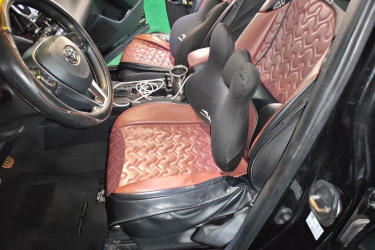 Used Toyota FRONTLANDER 2022 2.0L CVT Elite Edition Left Front Seat