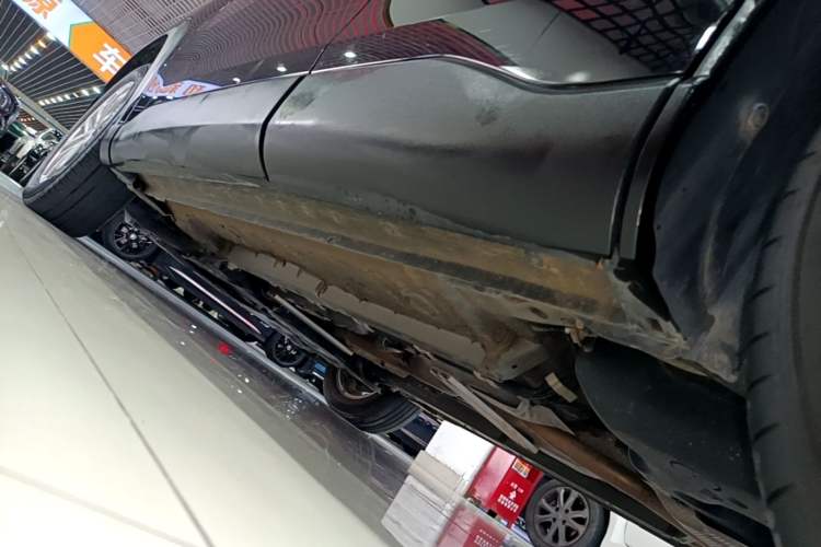 Used Toyota FRONTLANDER 2022 2.0L CVT Elite Edition Left Side Sill