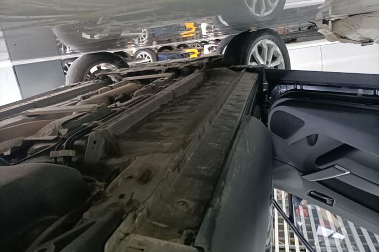 Used Toyota FRONTLANDER 2022 2.0L CVT Elite Edition Left Side Sill