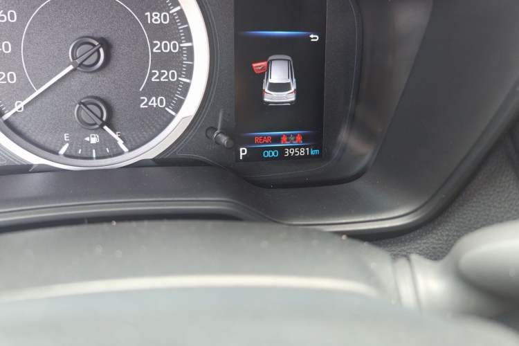 Used Toyota FRONTLANDER 2022 2.0L CVT Elite Edition Odometer Close Up